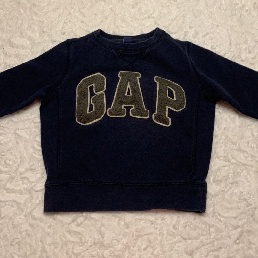 Kids GAP Sweatshirt